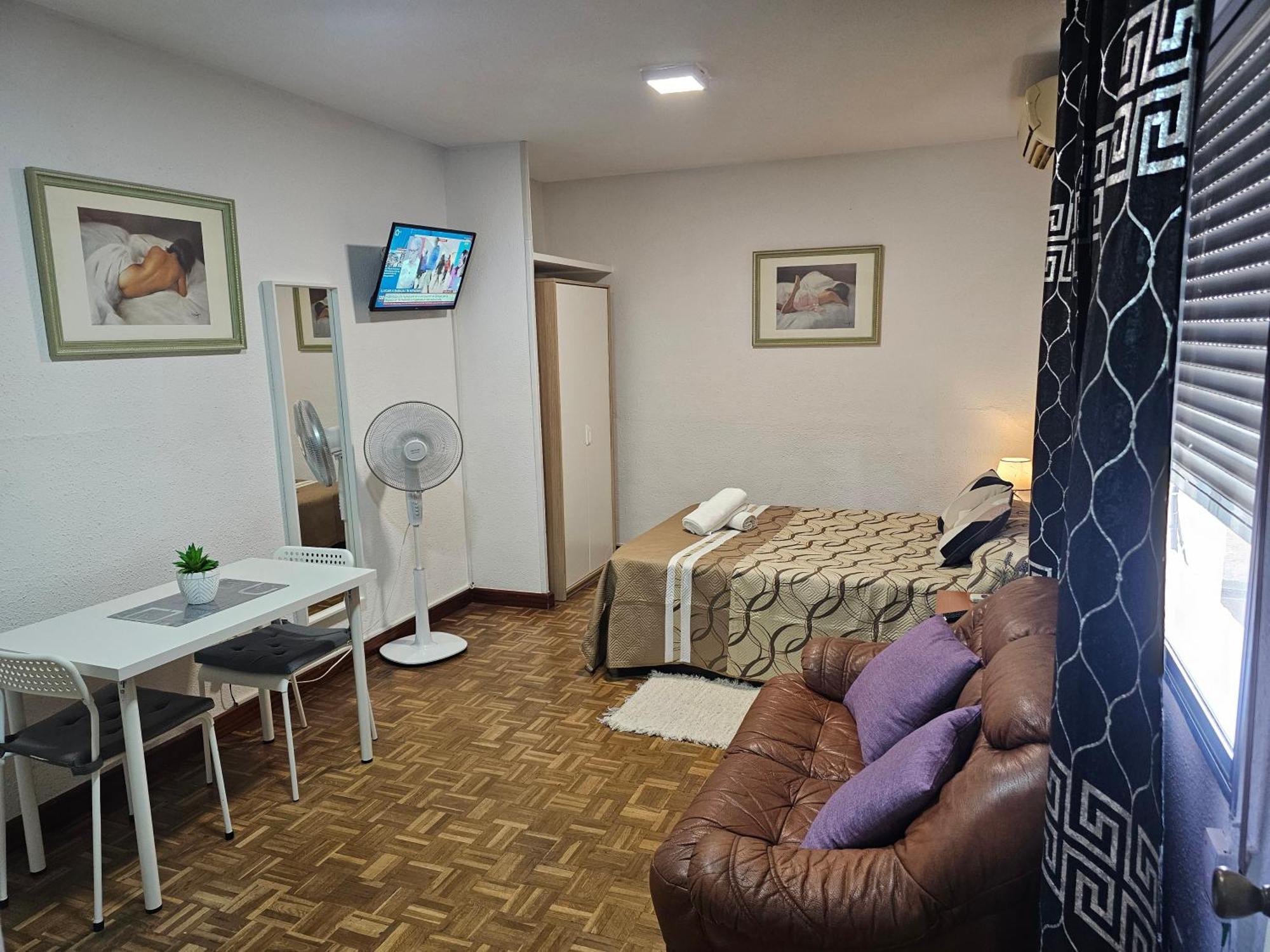 Apartamento En La Calle Hortaleza De Madrid Centro Zimmer foto